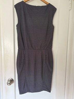 Athleta Sleeveless Gray Jersey Dress - Classic Work-to-Weekend Style
